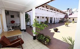 New Palm Tree Hotel Mombasa 3*